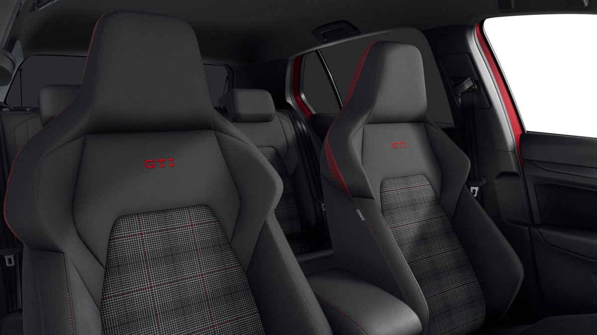 Volkswagen Golf GTI Clubsport 2.0 TSI DSG 5p. BlueMotion Technology (6)