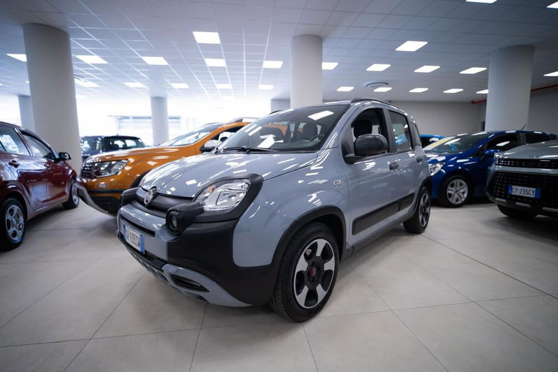 Fiat Panda Cross 1.0 firefly hybrid Cross s&s 70cv 5p.ti