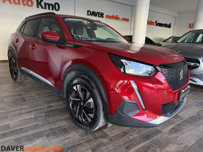 Peugeot 2008 1.2 puretech Allure s&s 130cv eat8 usata
