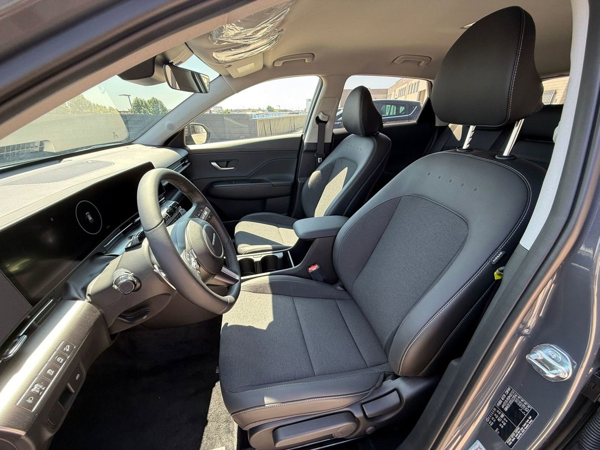 Hyundai Kona HEV 1.6 DCT XLine+ (16)