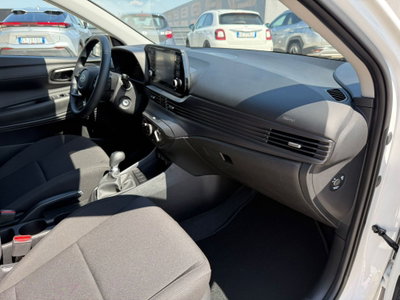 Hyundai i20 1.2 MPI MT ConnectLine (16)
