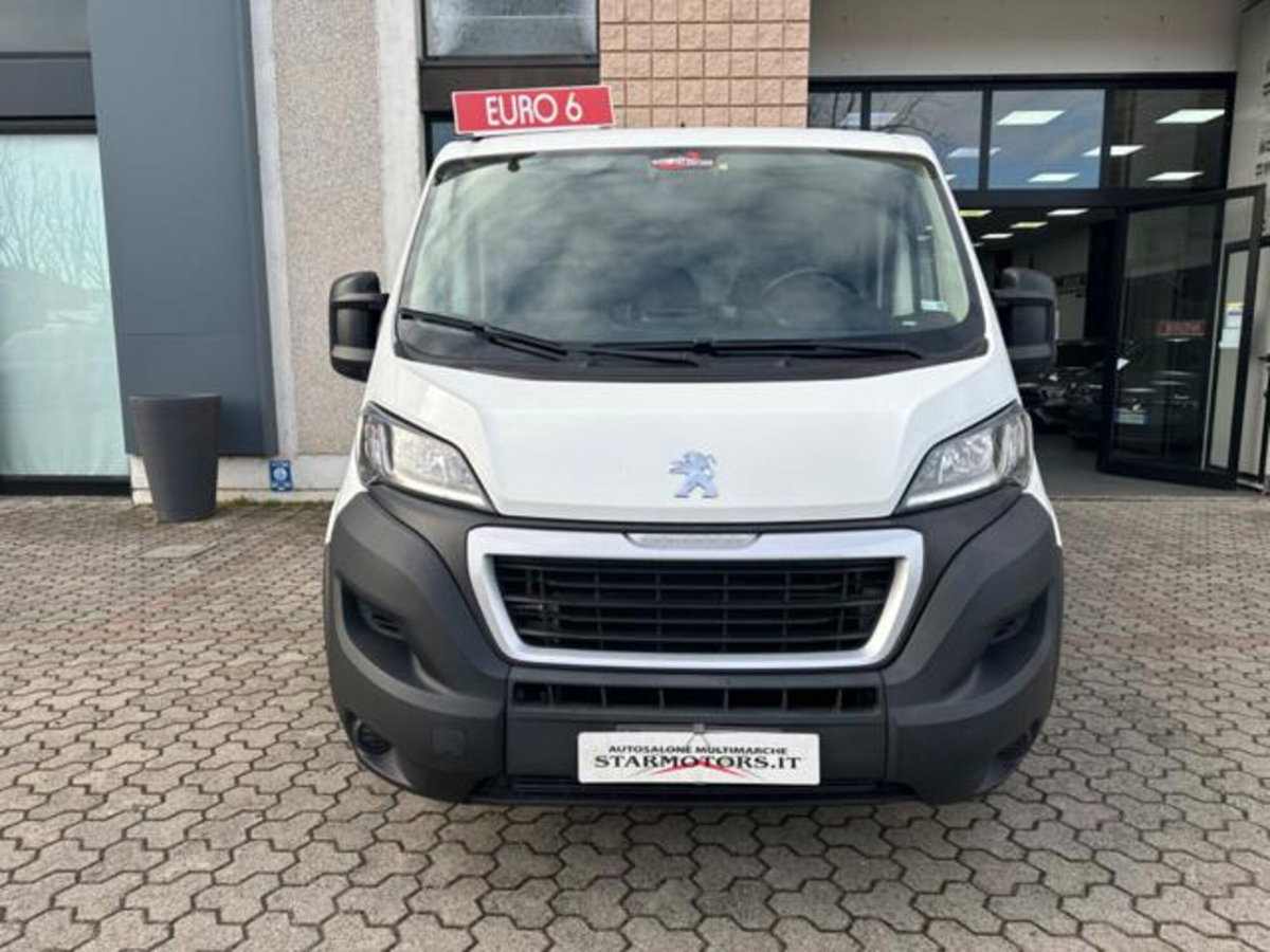Peugeot Boxer Furgone 328 2.2 BlueHDi 120 S&S PC-TN Furgone (2)
