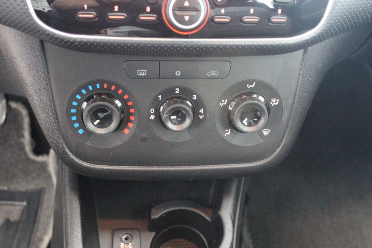 Fiat Punto Evo 1.3 MJT 75 DPF S&S 5p.Van Act. (14)