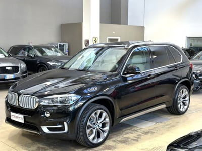 BMW X5 xDrive30d 258CV Business usata