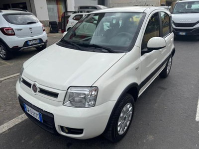 Fiat Panda 1.2 4x4 Climbing (2)