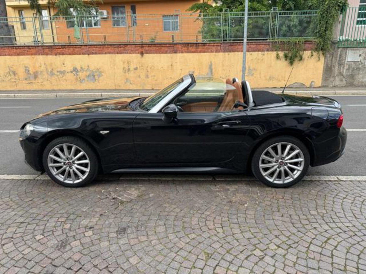 Fiat 124 spider 124 spider 1.4 MultiAir Lusso (17)