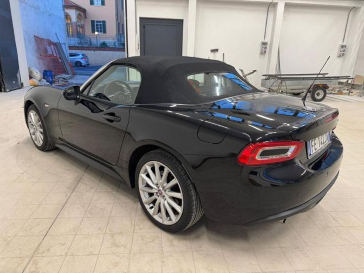 Fiat 124 spider 124 spider 1.4 MultiAir Lusso (3)