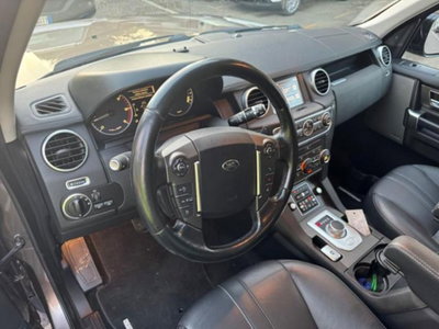 Land Rover Discovery 4 3.0 SDV6 249CV HSE (11)