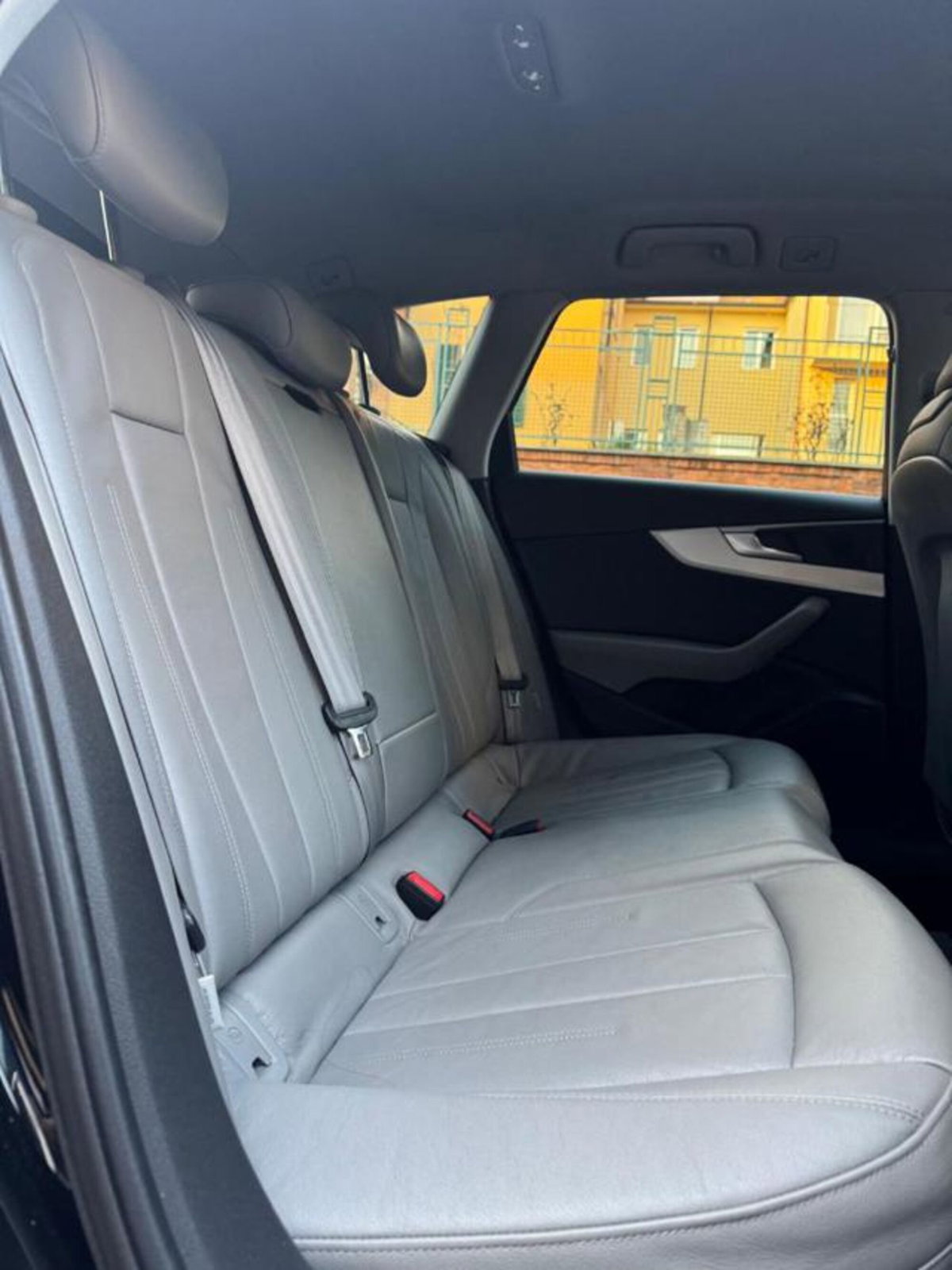 Land Rover Discovery 4 3.0 SDV6 249CV HSE (7)