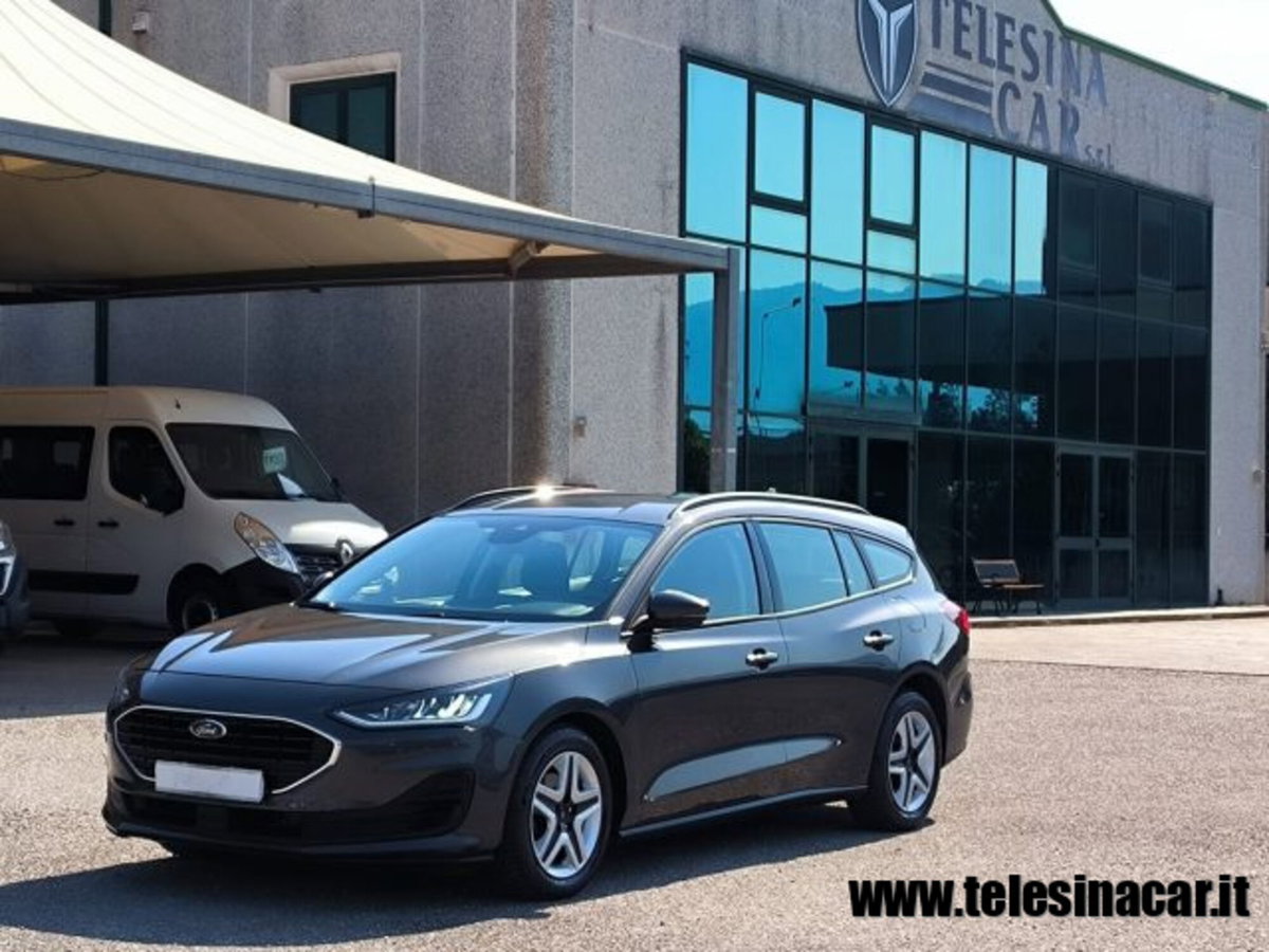 Ford Focus Station Wagon 1.5 EcoBlue 120 CV automatico SW Business (2)