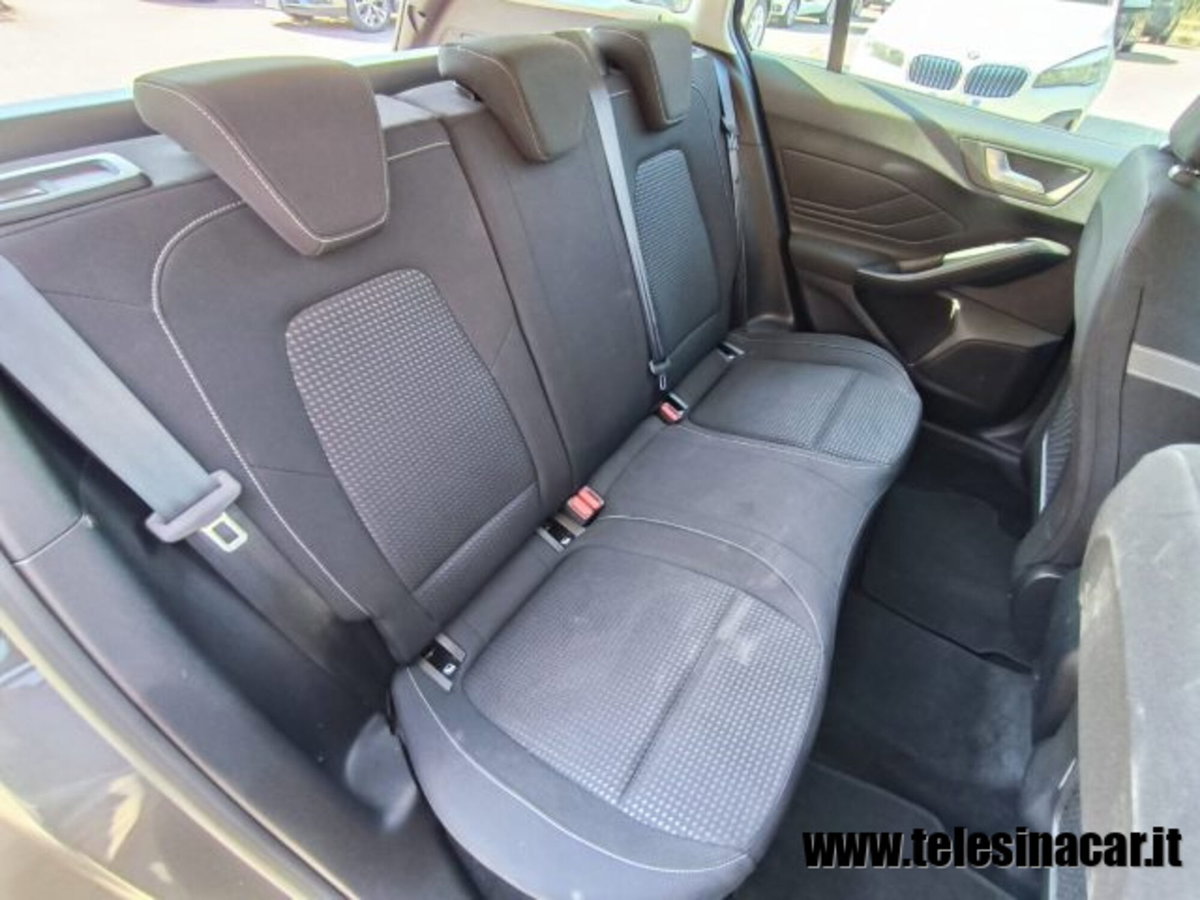 Ford Focus Station Wagon 1.5 EcoBlue 120 CV automatico SW Business (20)