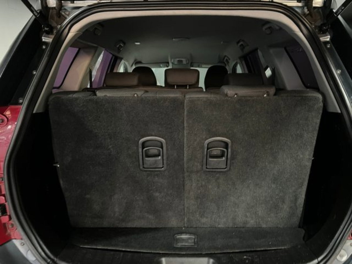 Mahindra XUV500 XUV500 2.2 16V FWD W8 (11)