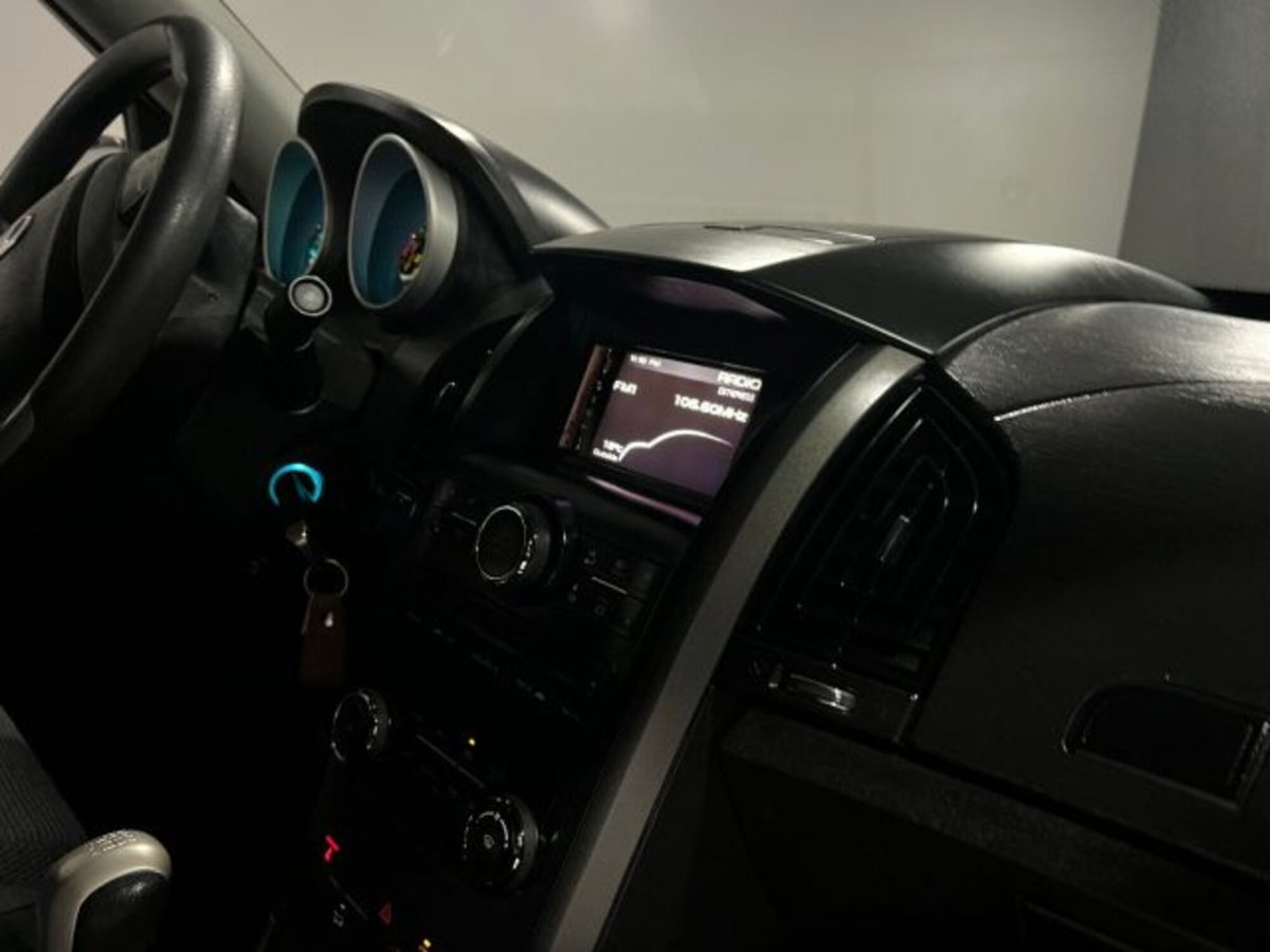 Mahindra XUV500 XUV500 2.2 16V FWD W8 (7)