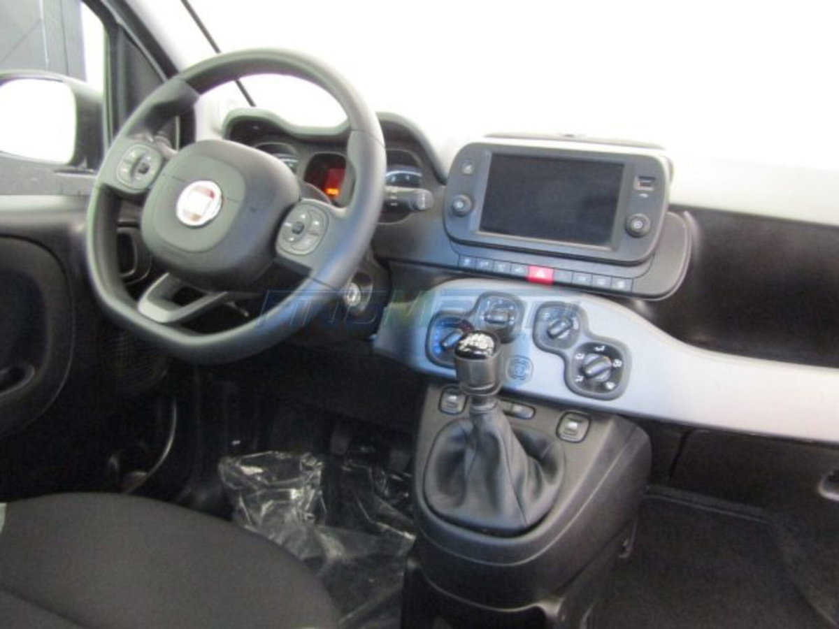 Fiat Panda 1.0 firefly hybrid s&s 70cv 5p.ti (5)