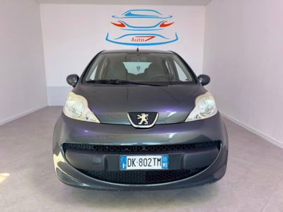 Peugeot 107 68CV 5p. Desir usata