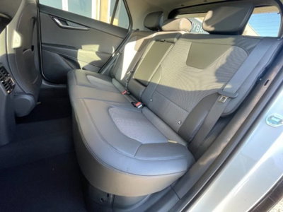 Kia Niro 1.6 GDi DCT HEV Business (6)