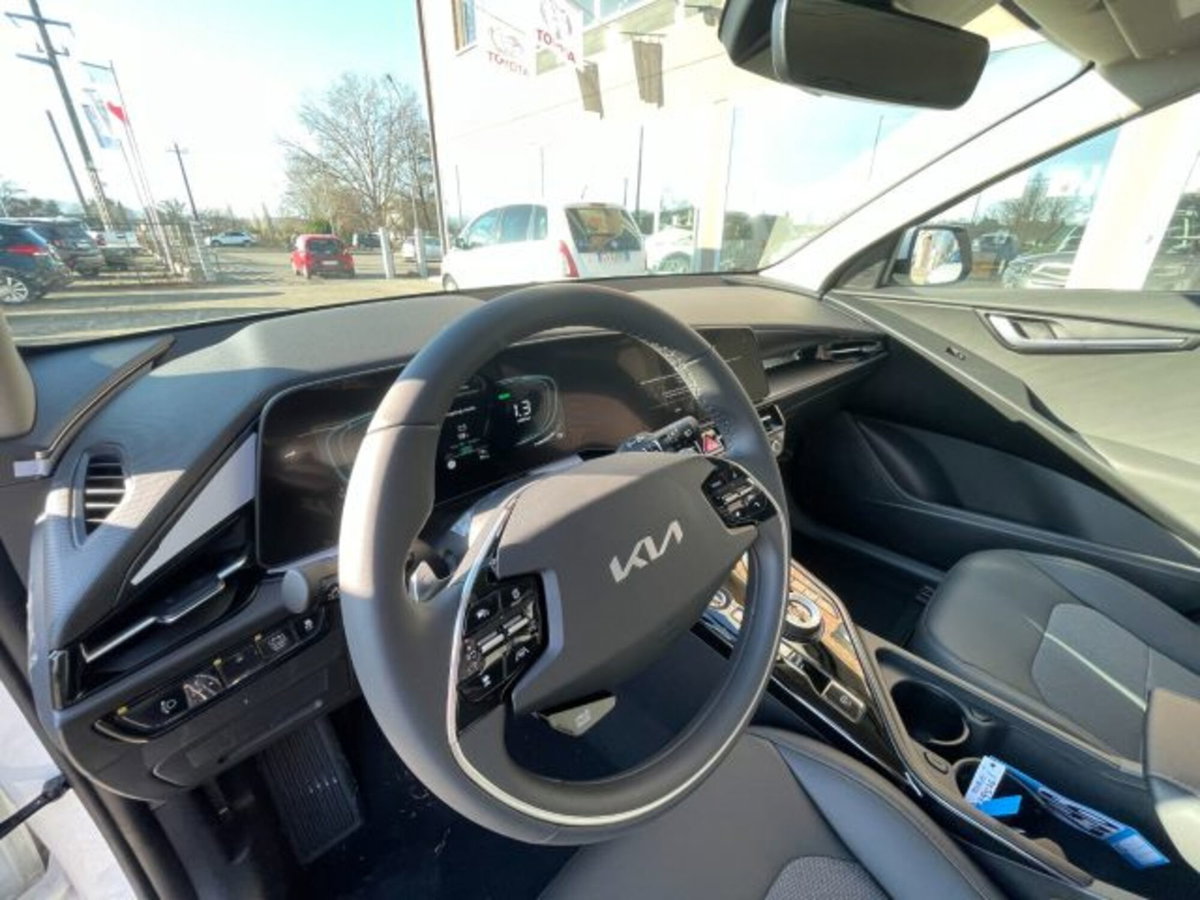 Kia Niro 1.6 GDi DCT HEV Business (8)