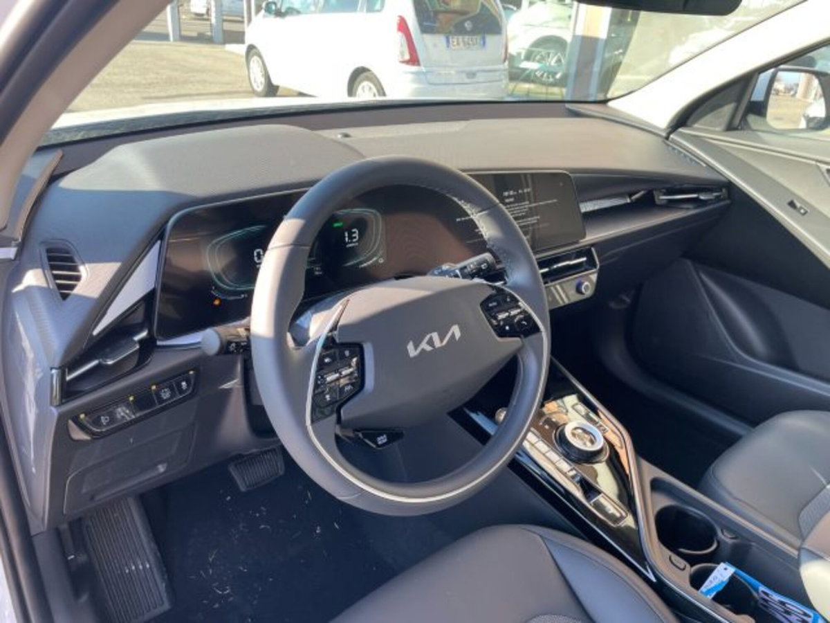 Kia Niro 1.6 GDi DCT HEV Business (9)
