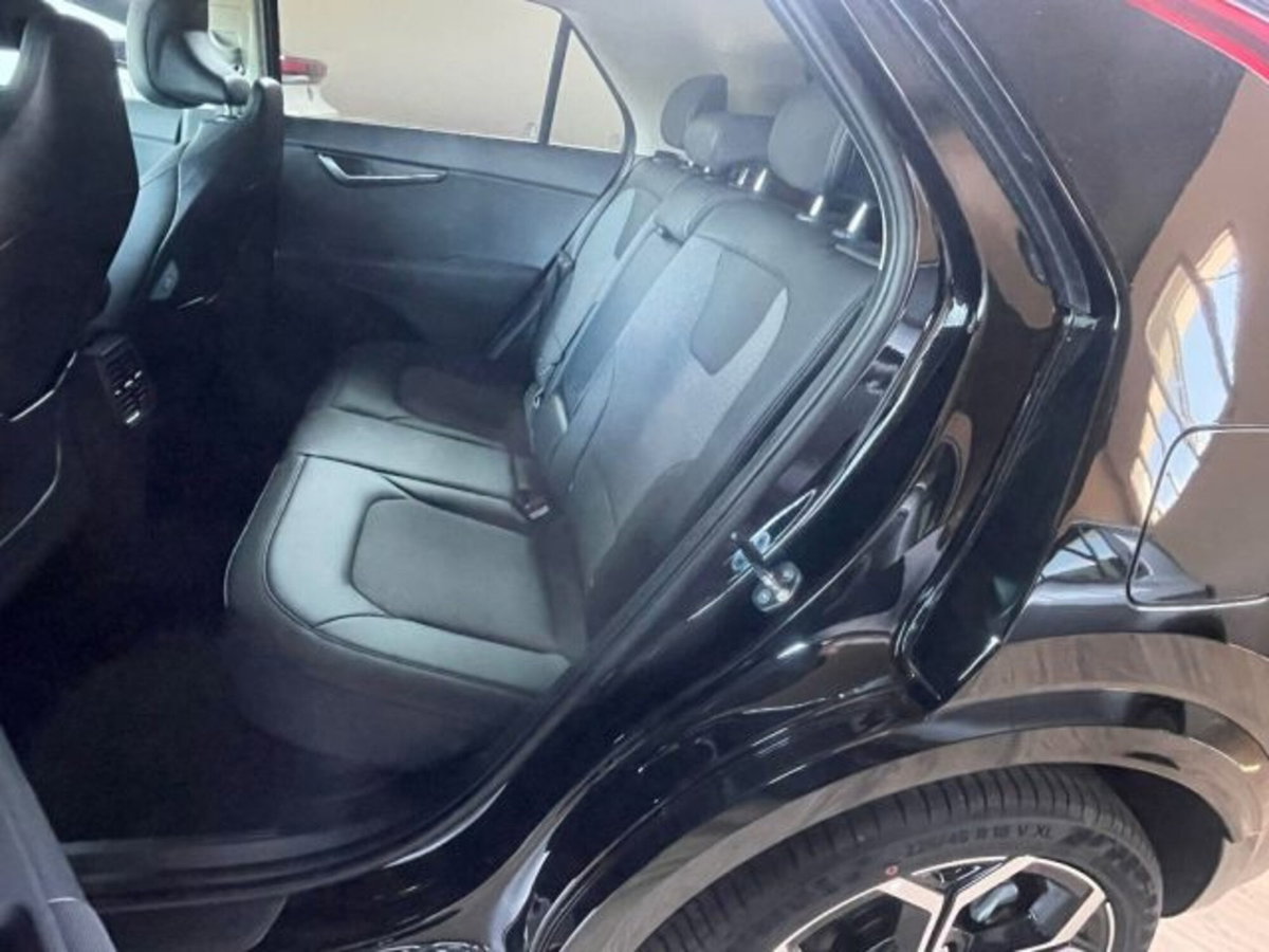 Kia Niro 1.6 GDi DCT HEV Business (7)