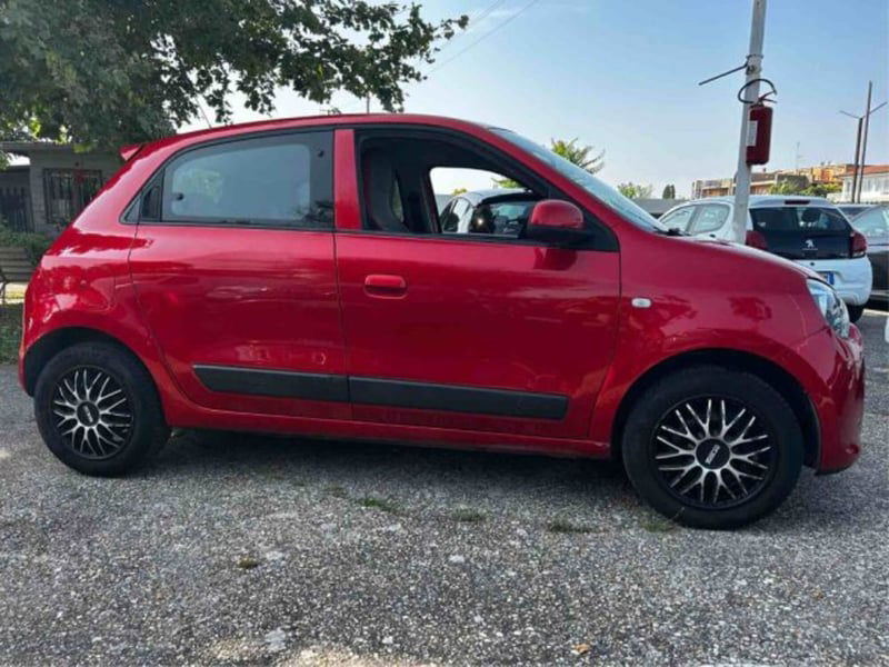 Renault Twingo SCe Lovely