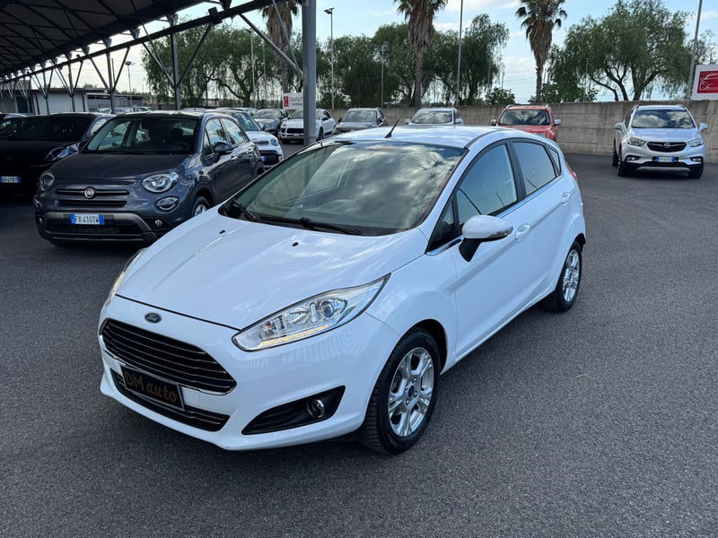 Ford Fiesta 1.5 TDCi 75CV 5 porte Titanium