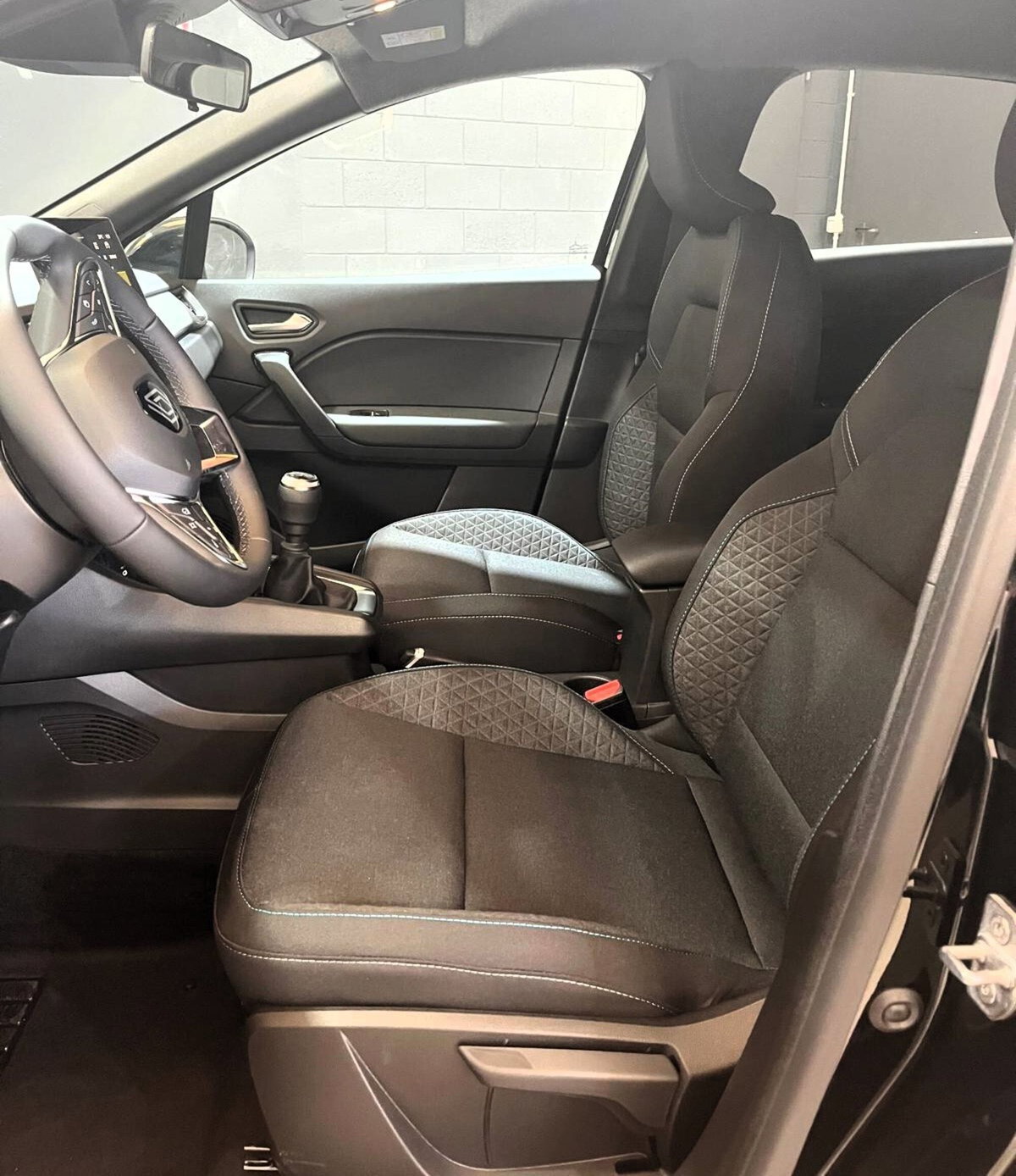 Renault Captur 1.0 eco-g Evolution 100cv (15)