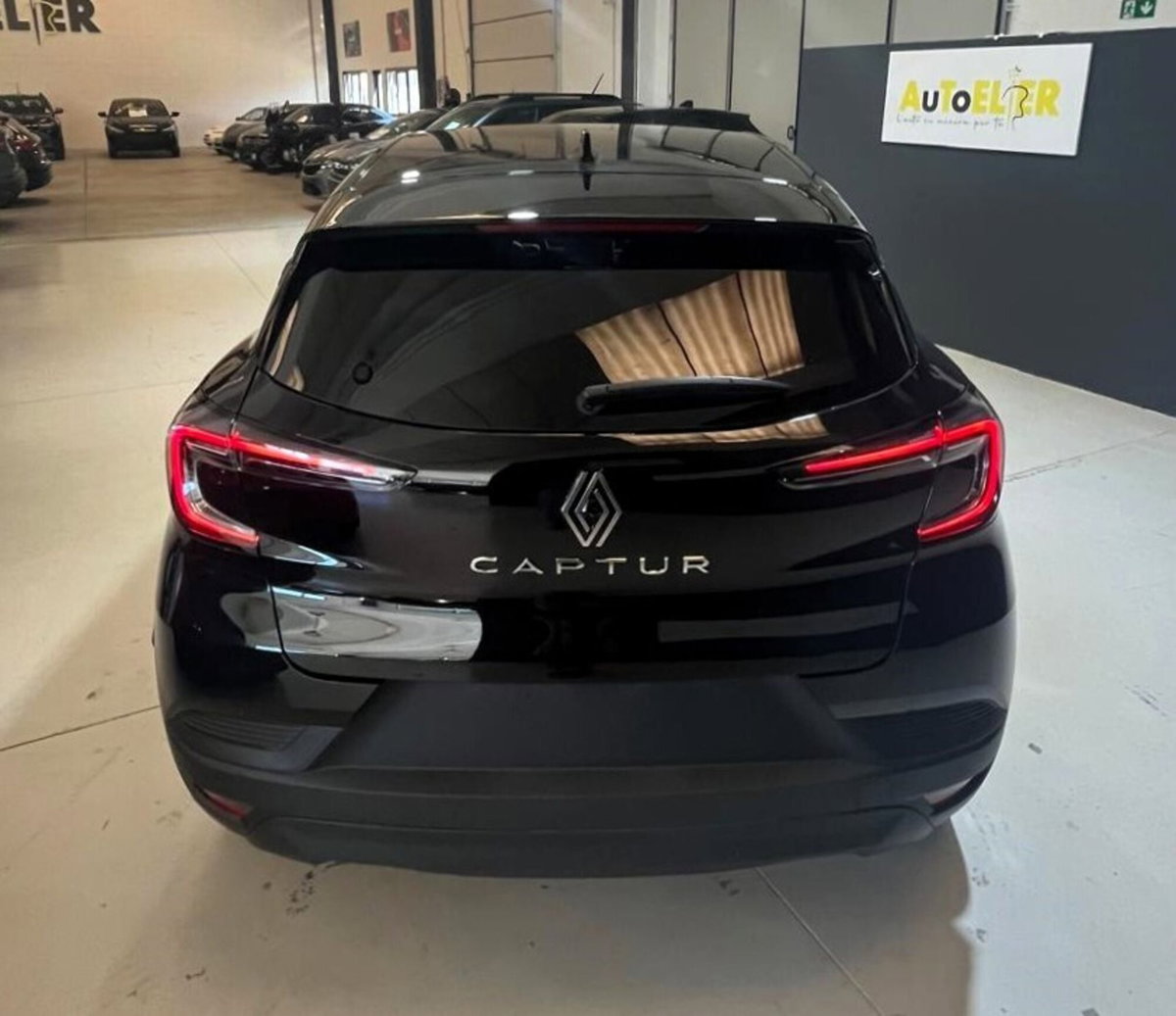 Renault Captur 1.0 eco-g Evolution 100cv (8)