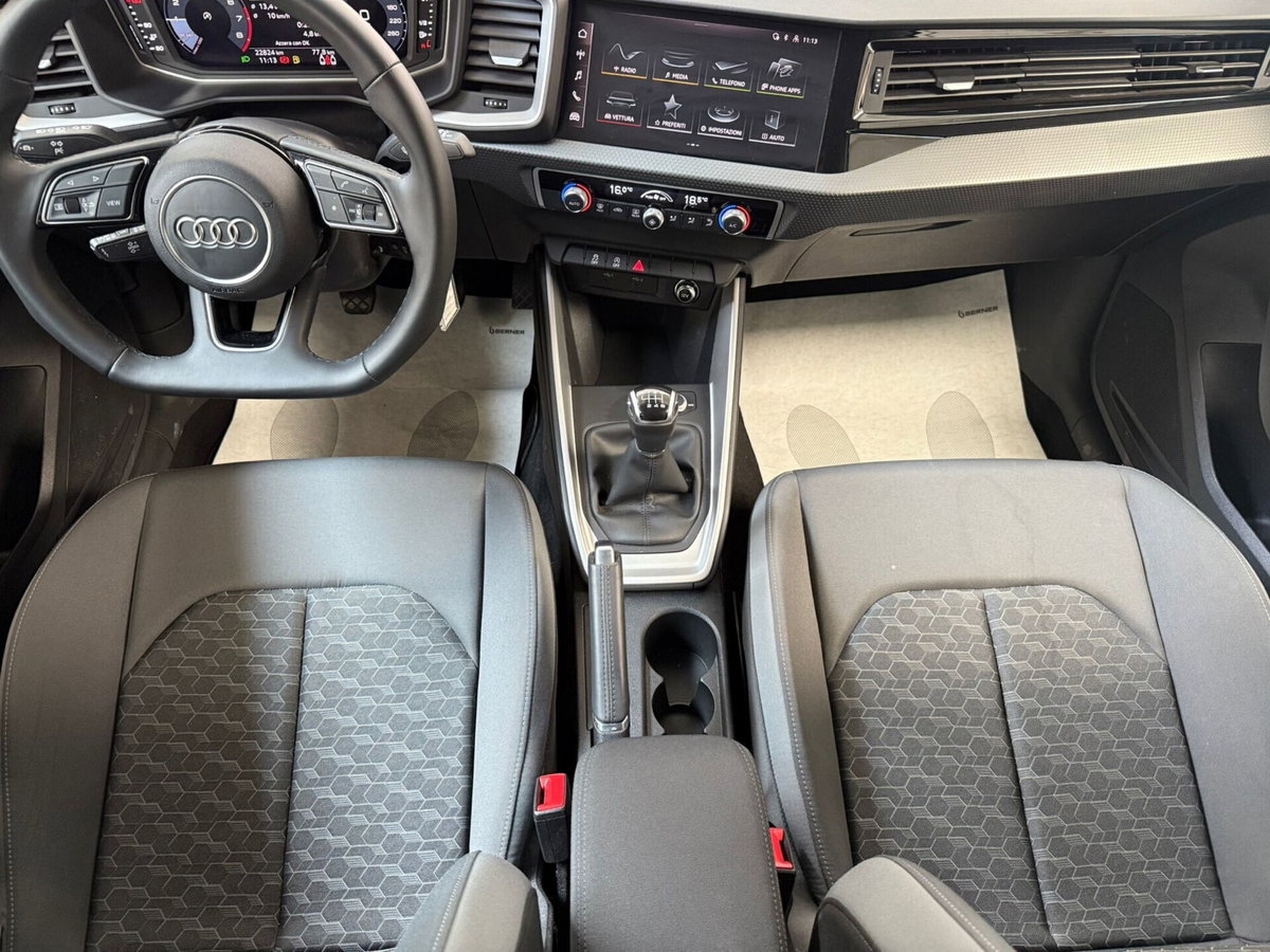 Audi A1 Sportback 30 TFSI S line edition (12)