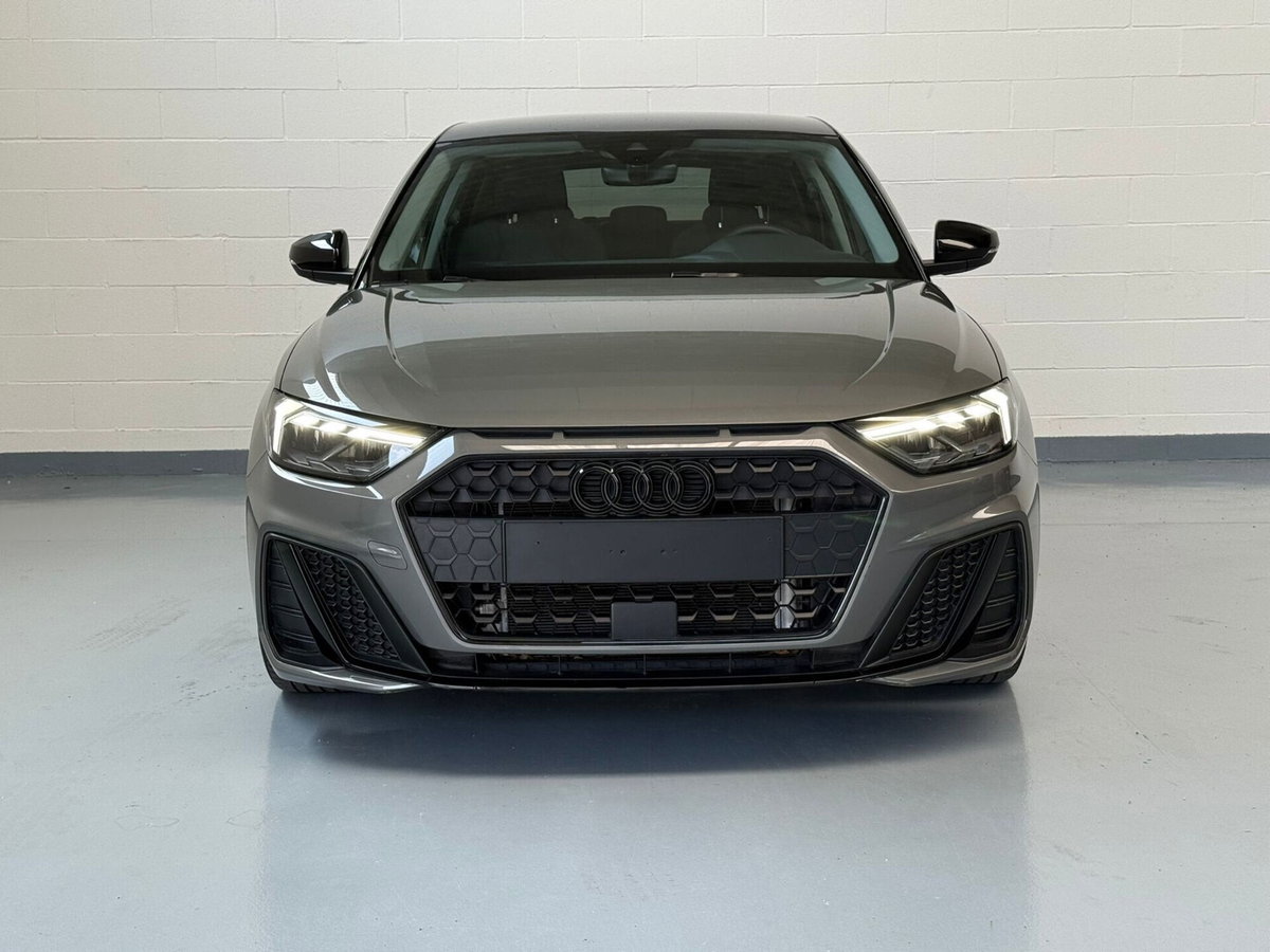 Audi A1 Sportback 30 TFSI S line edition (4)