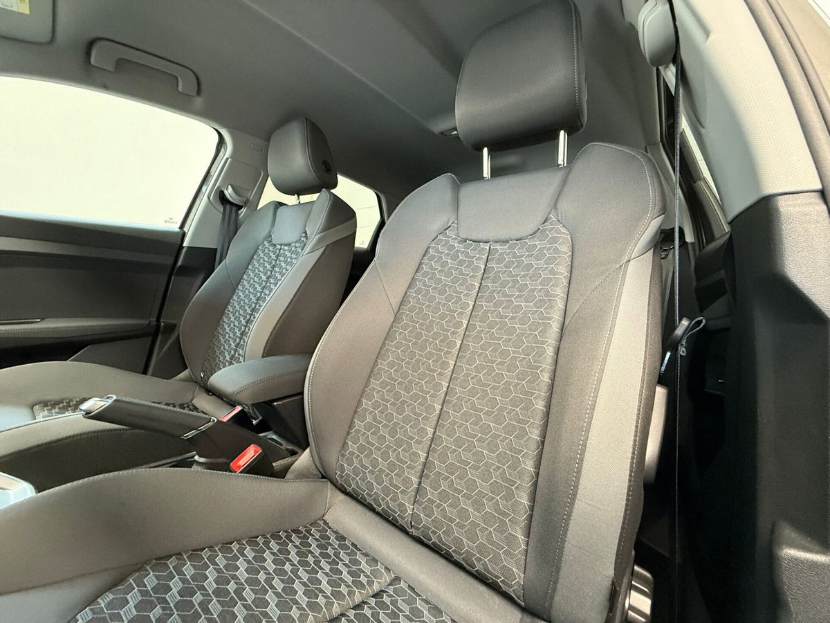 Audi A1 Sportback 30 TFSI S line edition (7)