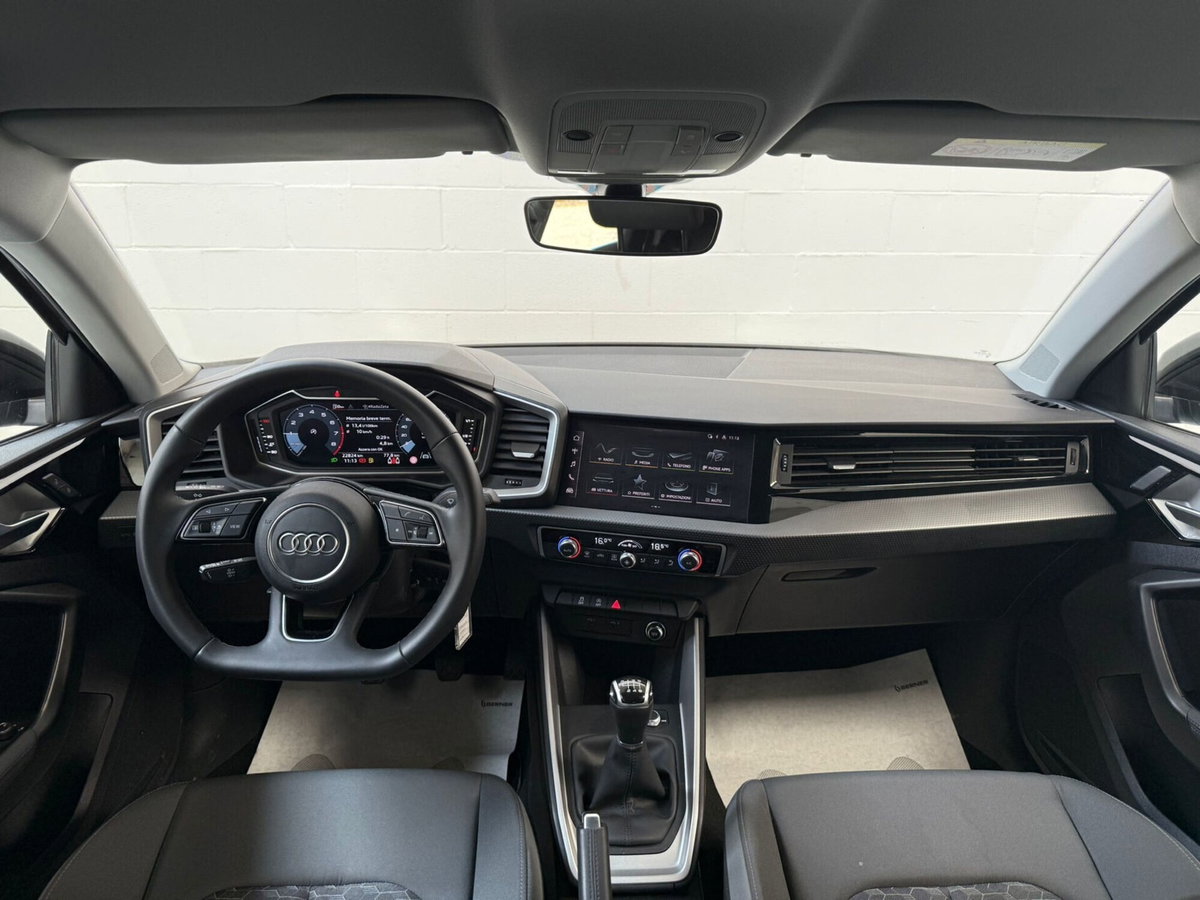 Audi A1 Sportback 30 TFSI S line edition (9)