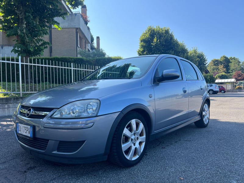 Opel Corsa 1.0i 12V cat 5 porte Club