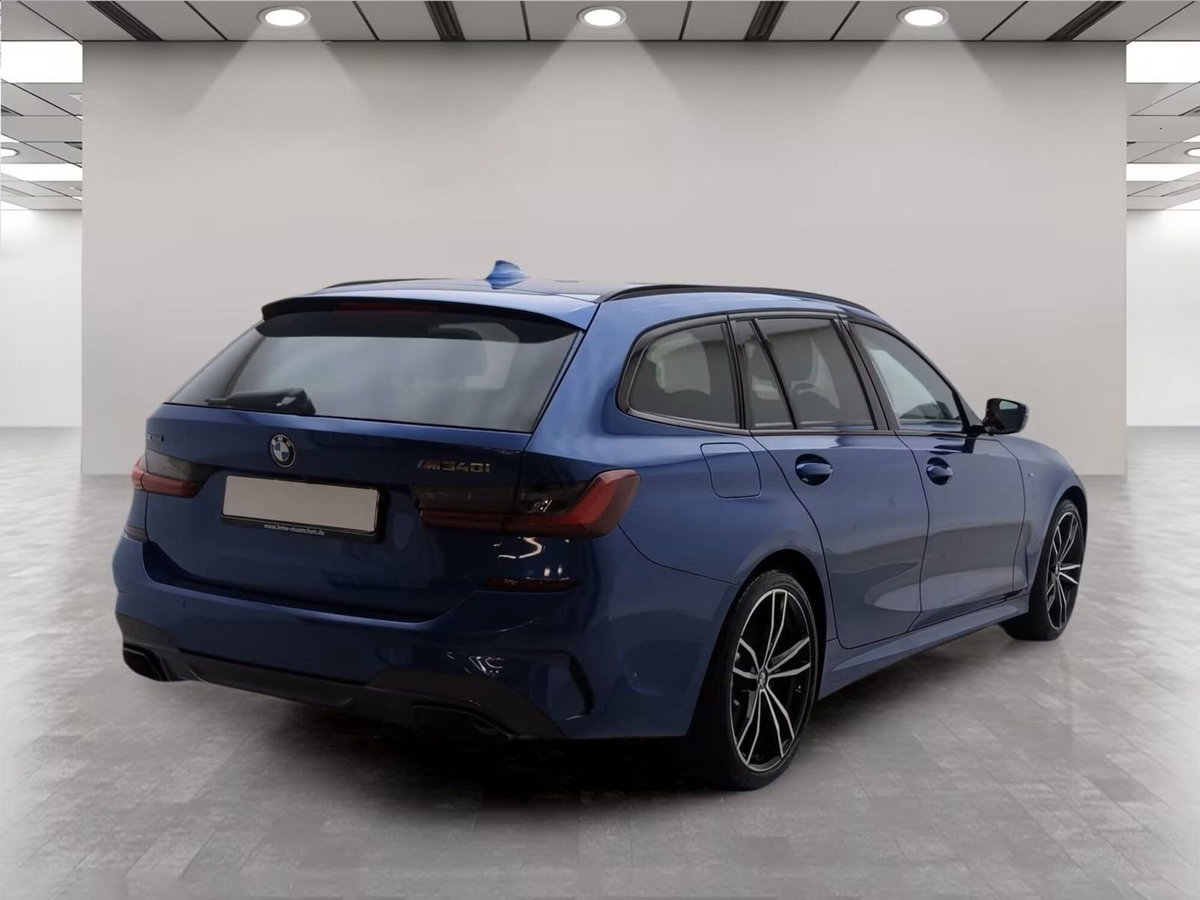BMW Serie 3 Touring M 340i xDrive (2)