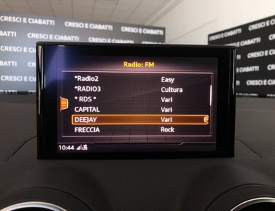 Audi Q2 Q2 1.6 TDI S tronic Sport (11)