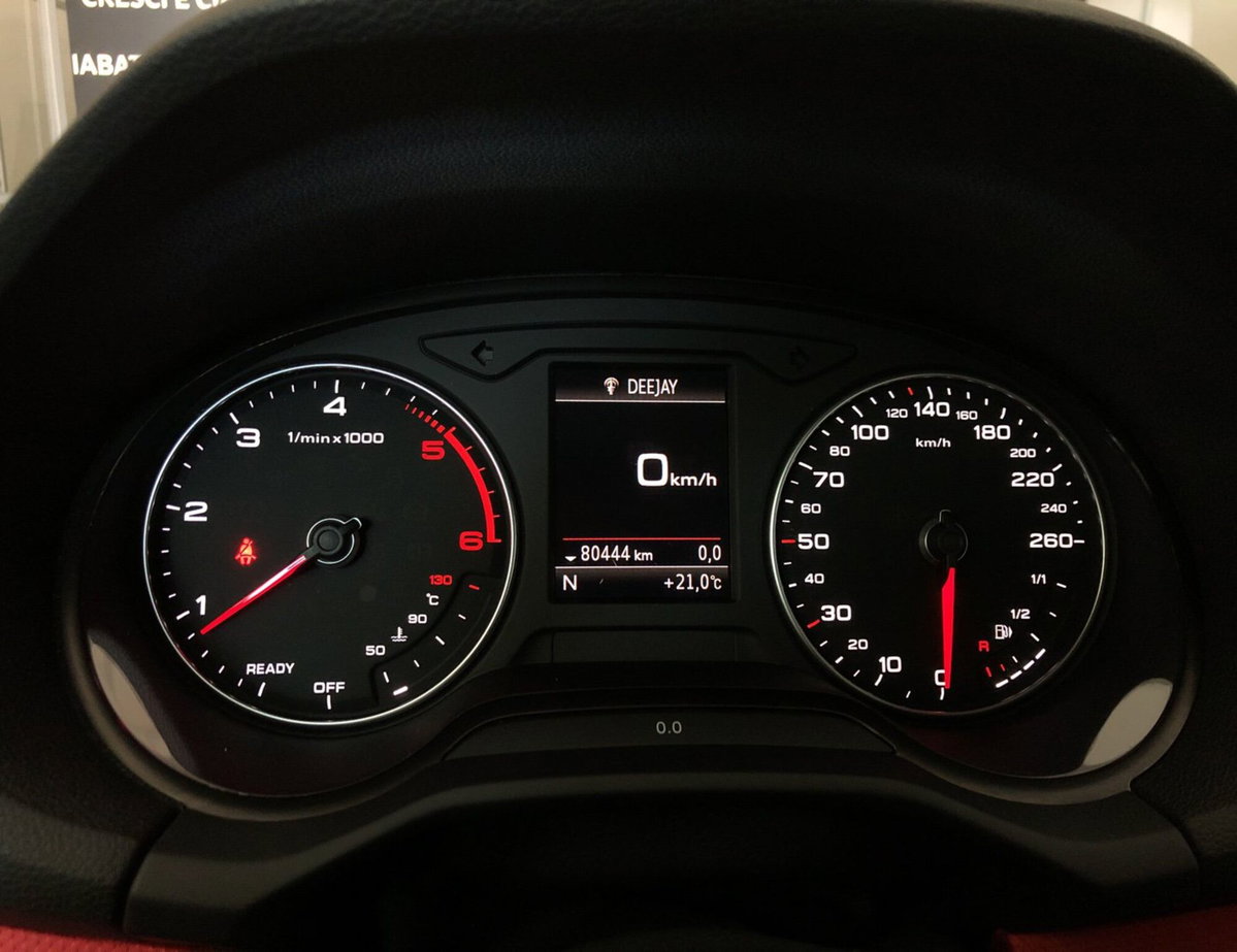 Audi Q2 Q2 1.6 TDI S tronic Sport (13)