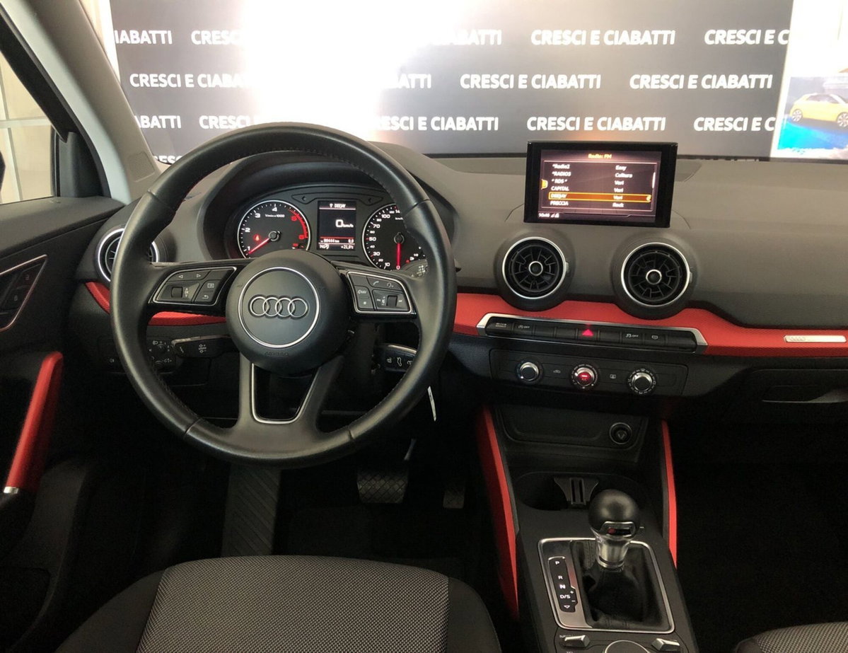 Audi Q2 Q2 1.6 TDI S tronic Sport (14)