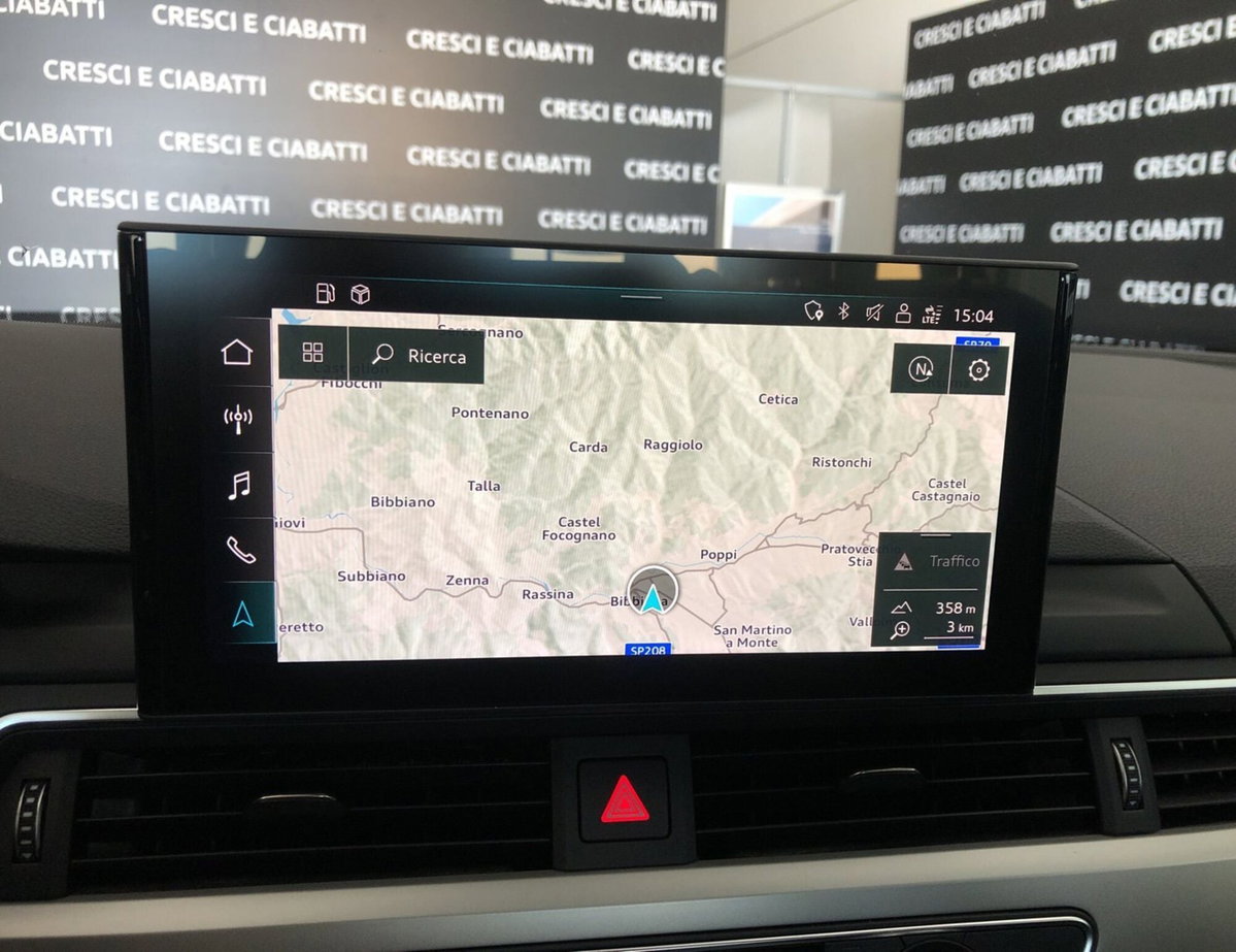 Audi A4 40 TDI quattro S tronic Business Advanced (16)