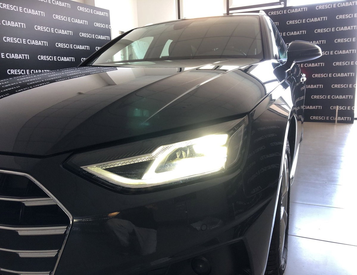 Audi A4 40 TDI quattro S tronic Business Advanced (5)