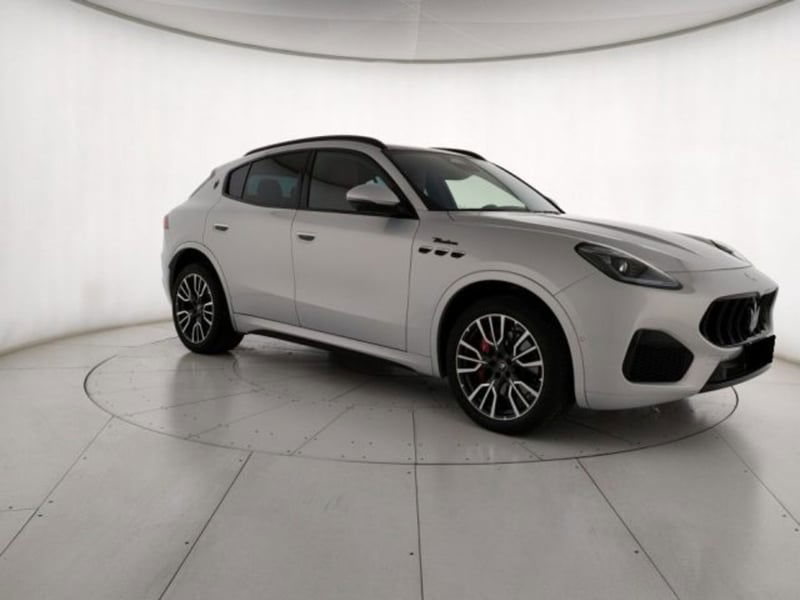 Maserati Grecale 2.0 mhev Modena 330cv auto
