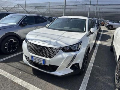 Peugeot 2008 motore elettrico 136 CV Allure Pack usata
