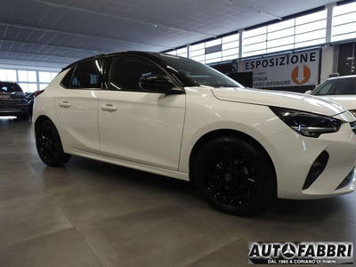 Opel Corsa 1.2 5 porte b-Color usata