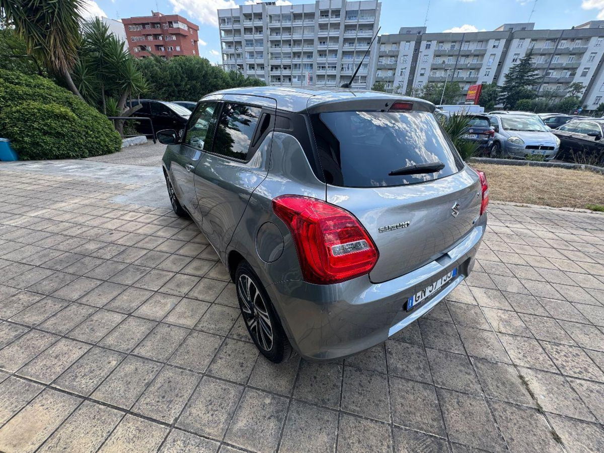 Suzuki Swift 1.2 Hybrid Easy Top (2)