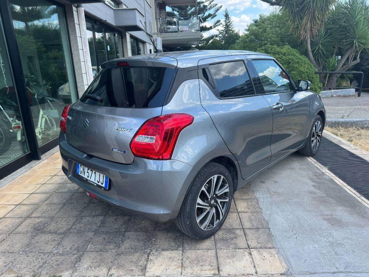 Suzuki Swift 1.2 Hybrid Easy Top (4)