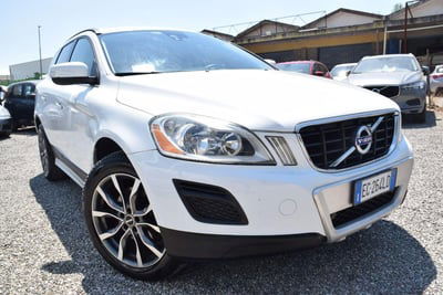Volvo XC60 2.4 D 163 CV AWD Momentum usata