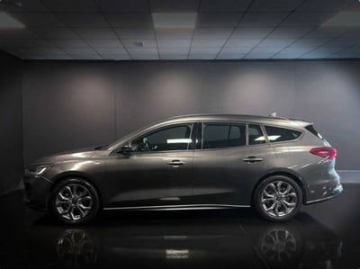 Ford Focus Station Wagon 1.0 EcoBoost 125 CV automatico SW ST-Line usata