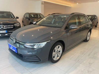 Volkswagen Golf Variant 1.5 eTSI EVO ACT DSG Life usata