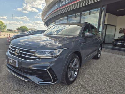 Volkswagen Tiguan 2.0 TDI 150 CV SCR DSG 4MOTION R-Line usata