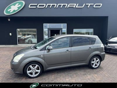 Toyota Corolla Verso 2.2 16V D-4D D-Cat usata