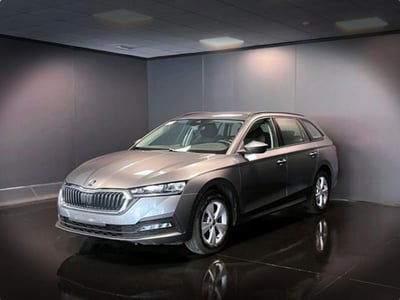 Skoda Octavia Station Wagon 2.0 TDI EVO SCR DSG Wagon Executive usata