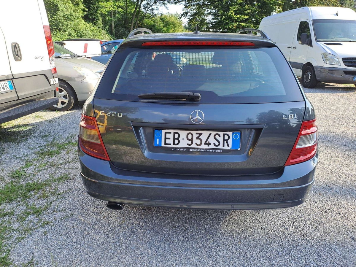 Mercedes-Benz Classe C Station Wagon 220 CDI cat Avantgarde Kubanite (4)